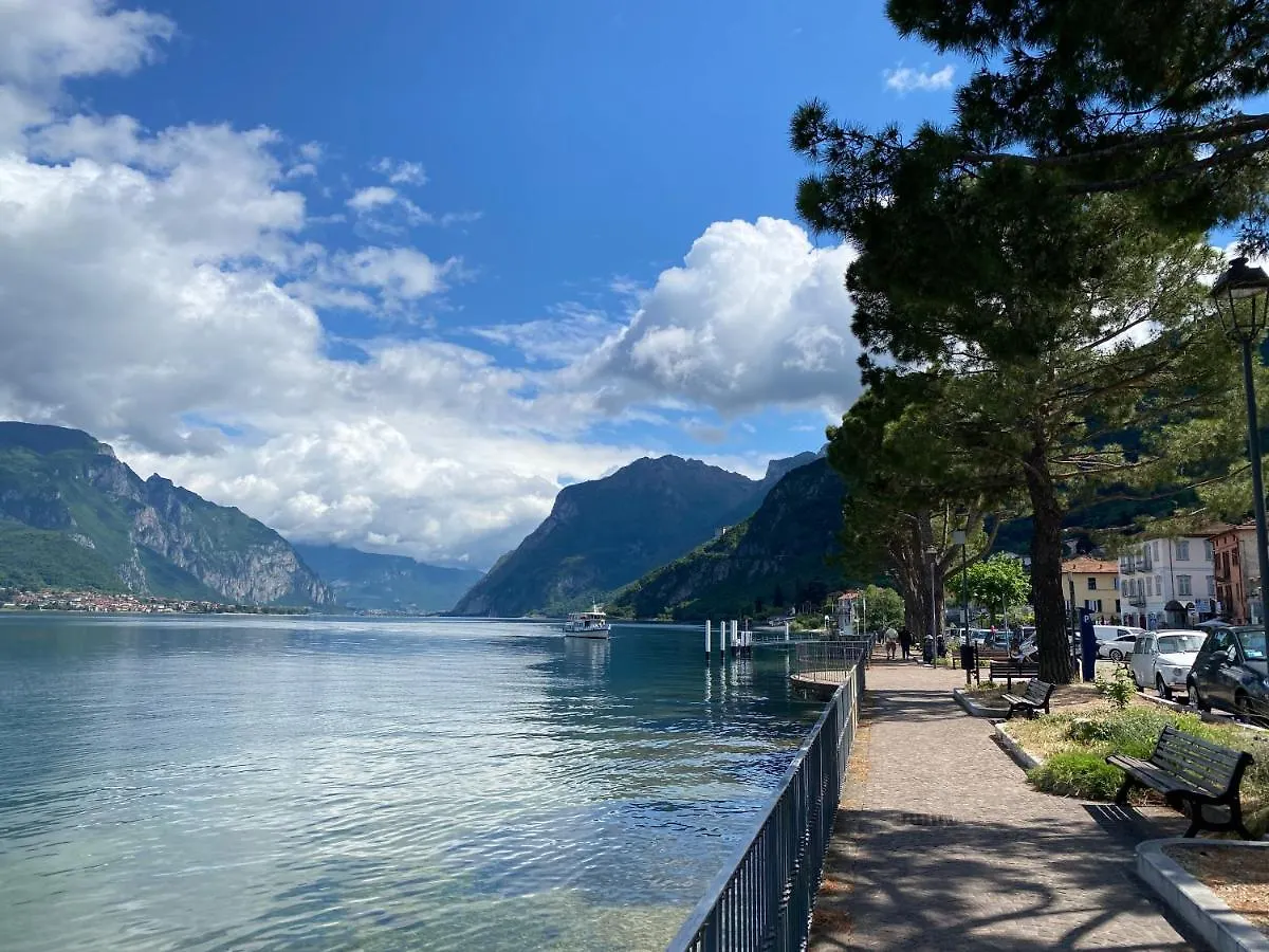 Le Terrazze Sul Lago Di Como Oliveto Lario 0*,