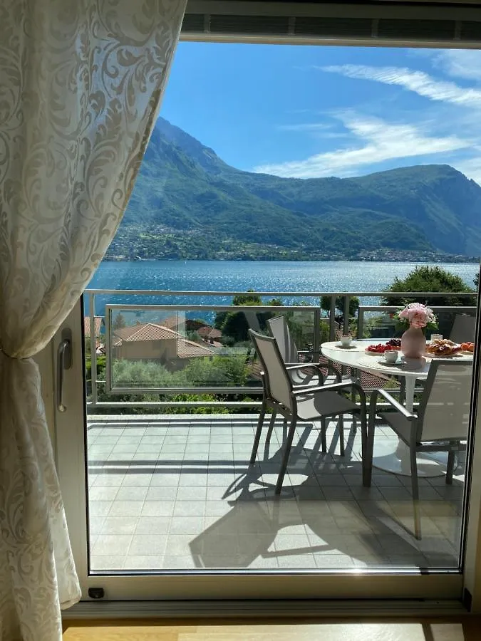 Apartment Le Terrazze Sul Lago Di Como Oliveto Lario
